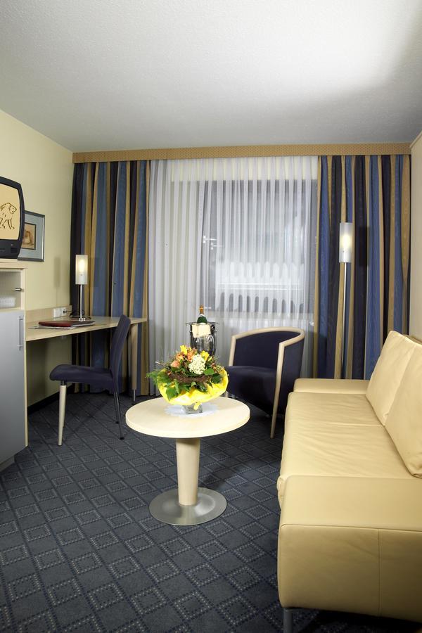 Löwen-seckenheim 3* City Airport Mannheim